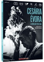 Cesária Évora, la diva aux pieds nus (Vostfr)